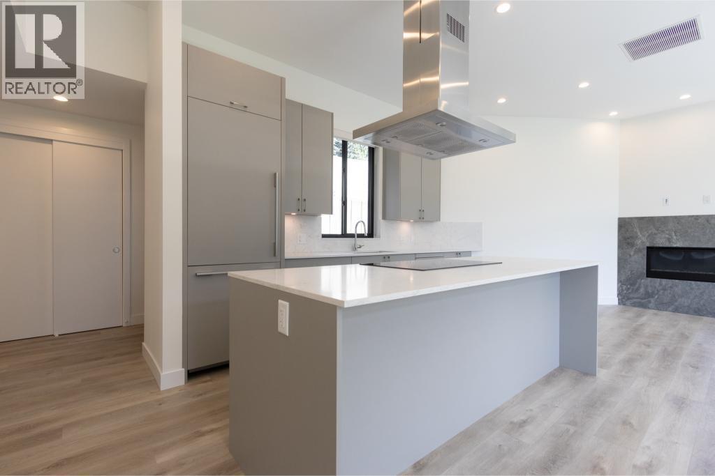 1123 East Keith Road, North Vancouver, British Columbia  V7L 1X4 - Photo 6 - R3122648