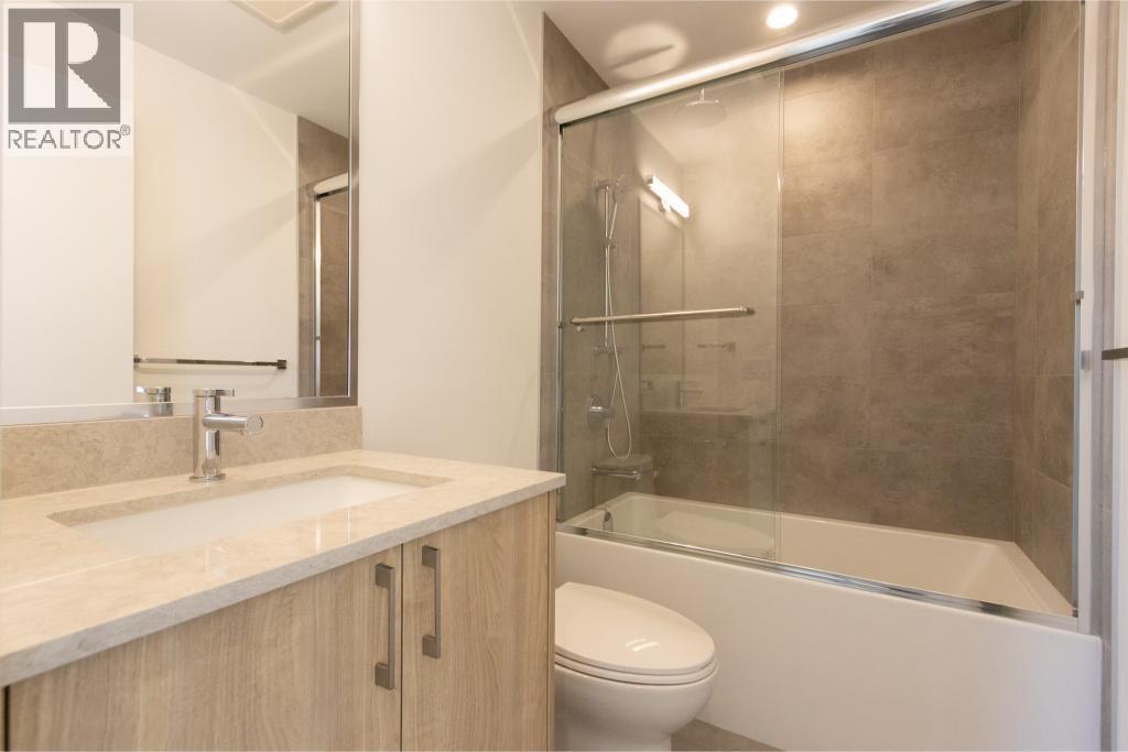 1123 East Keith Road, North Vancouver, British Columbia  V7L 1X4 - Photo 10 - R3122648