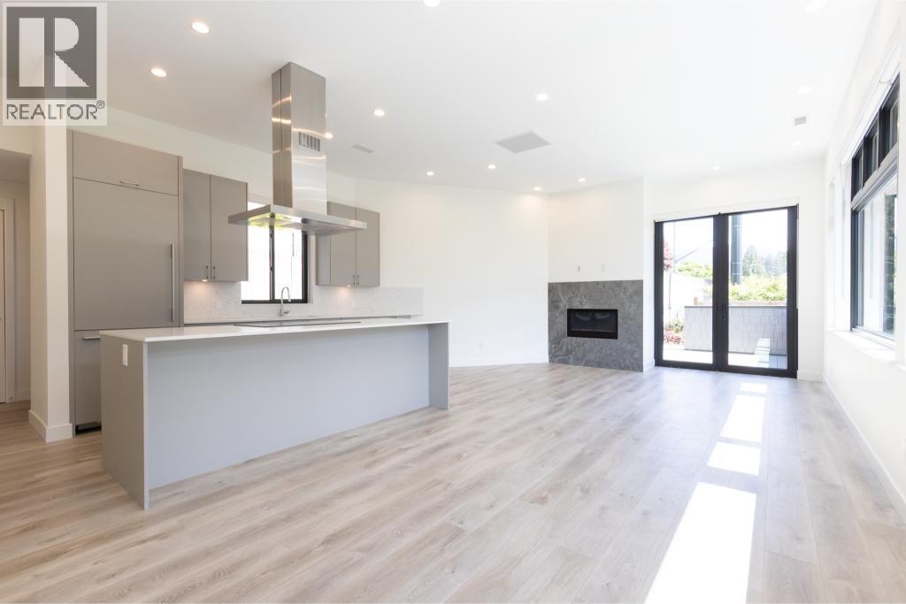 1123 East Keith Road, North Vancouver, British Columbia  V7L 1X4 - Photo 4 - R3122648