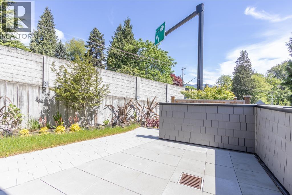 1123 East Keith Road, North Vancouver, British Columbia  V7L 1X4 - Photo 8 - R3122648