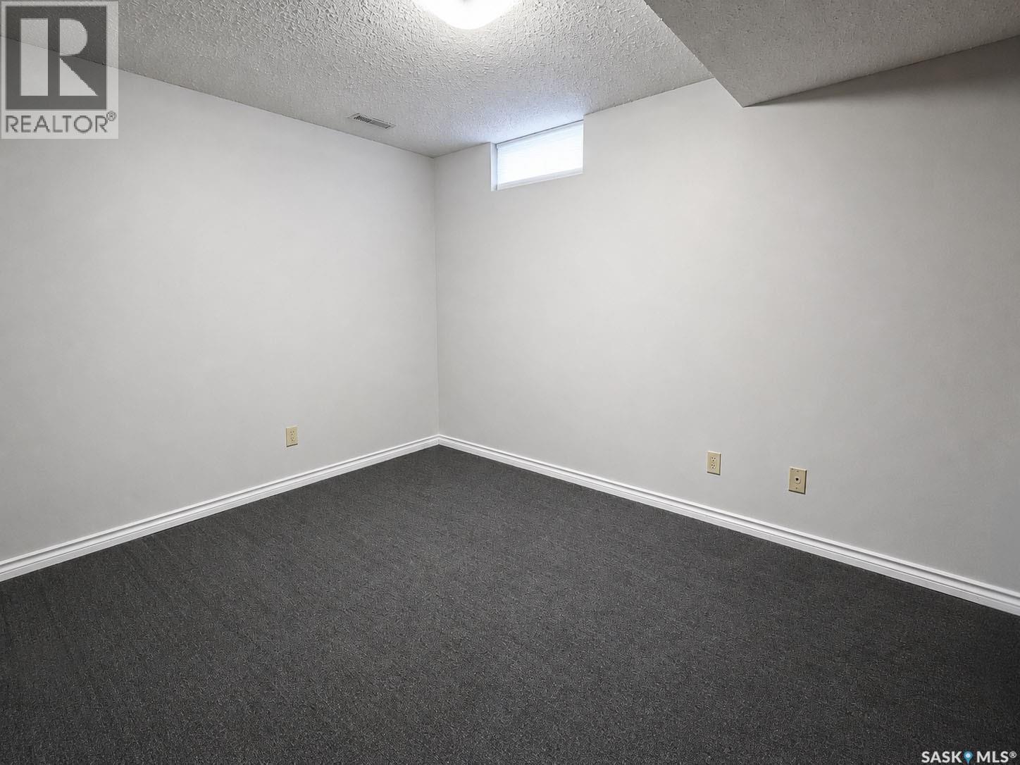 2550 Macdonald Avenue, Prince Albert, Saskatchewan  S6V 2V9 - Photo 23 - SK035712