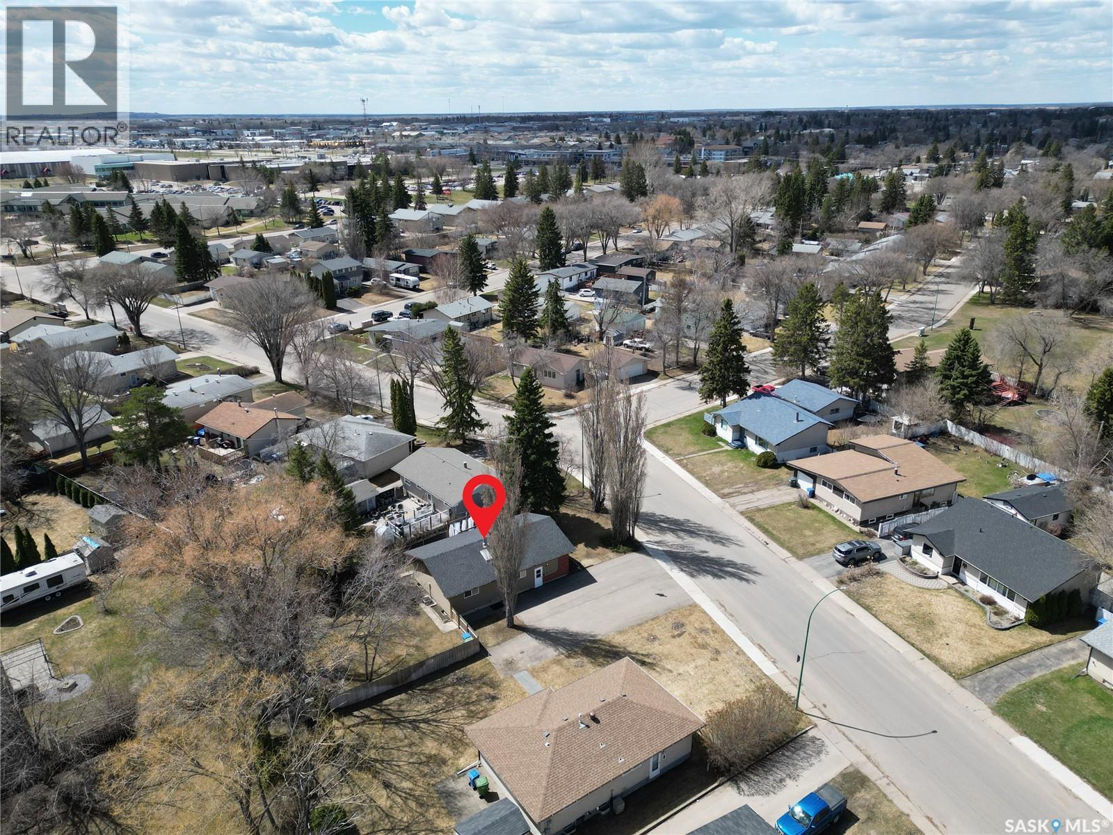2550 Macdonald Avenue, Prince Albert, Saskatchewan  S6V 2V9 - Photo 38 - SK035712