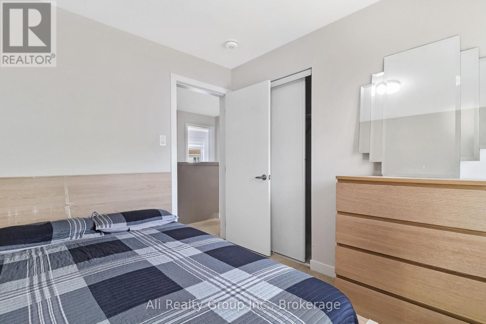 797 Eminence Street, Ottawa, Ontario  K2J 6X6 - Photo 18 - X13125536