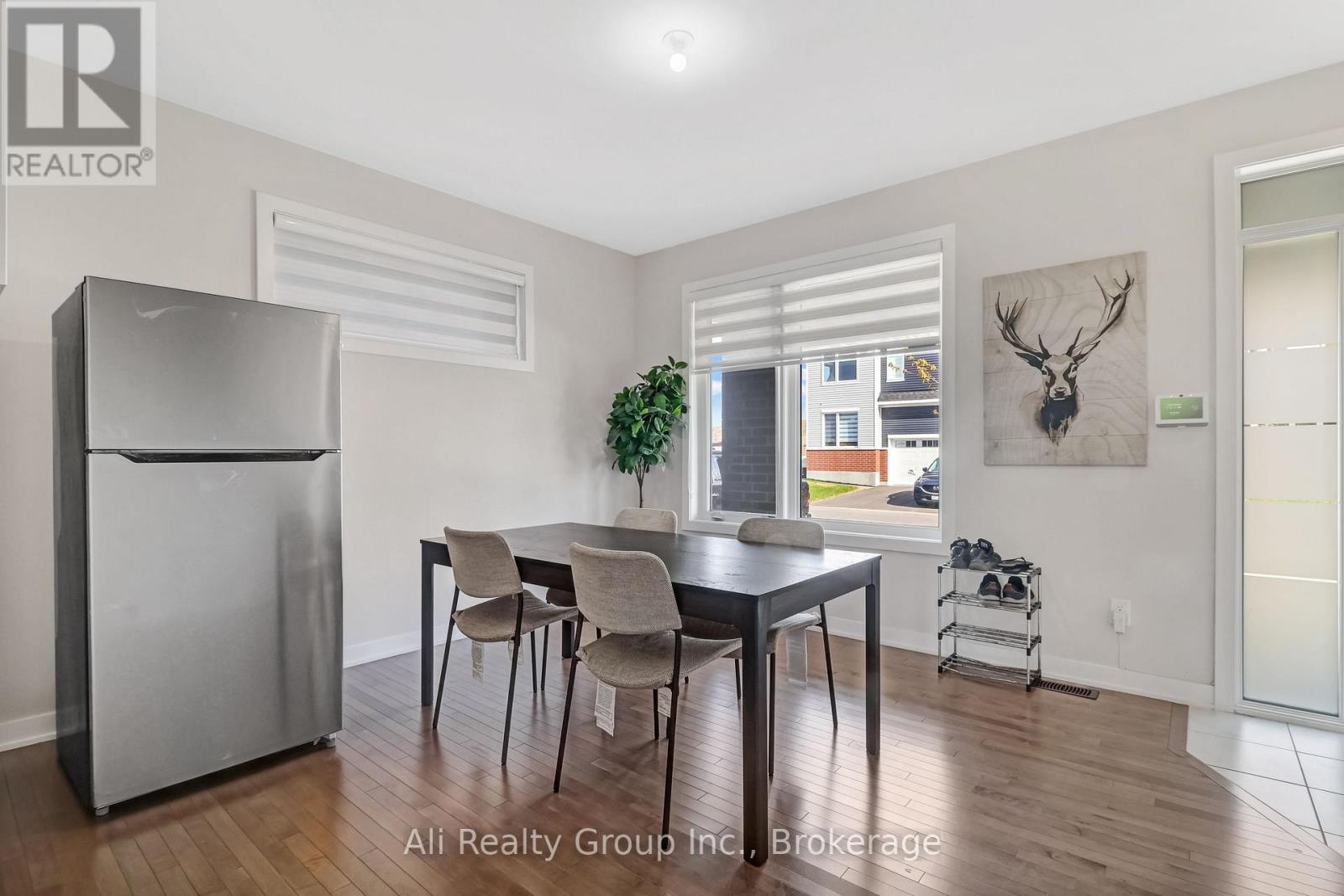 797 Eminence Street, Ottawa, Ontario  K2J 6X6 - Photo 5 - X13125536