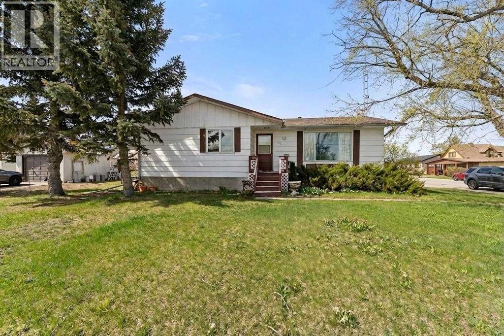 5037 54 Street, Daysland, Alberta  T0B 1A0 - Photo 1 - A2283023