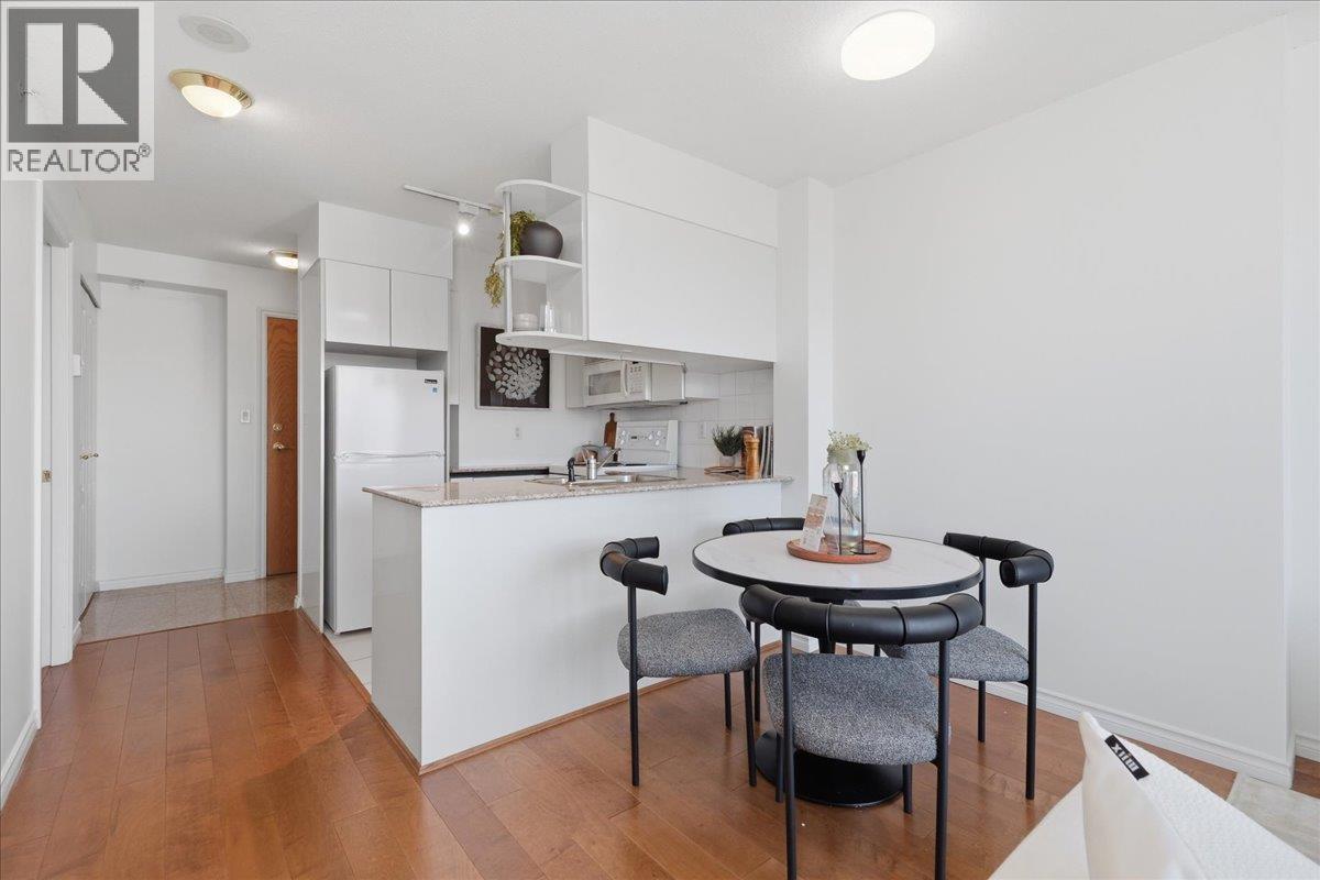 2409 1189 Howe Street, Vancouver, British Columbia  V6Z 2X4 - Photo 5 - R3123606