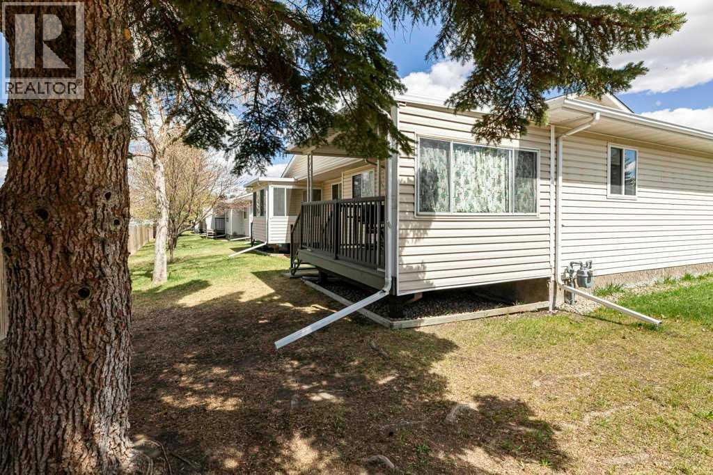 61, 2816 Botterill Crescent, Red Deer, Alberta  T4R 2H7 - Photo 5 - A2309997