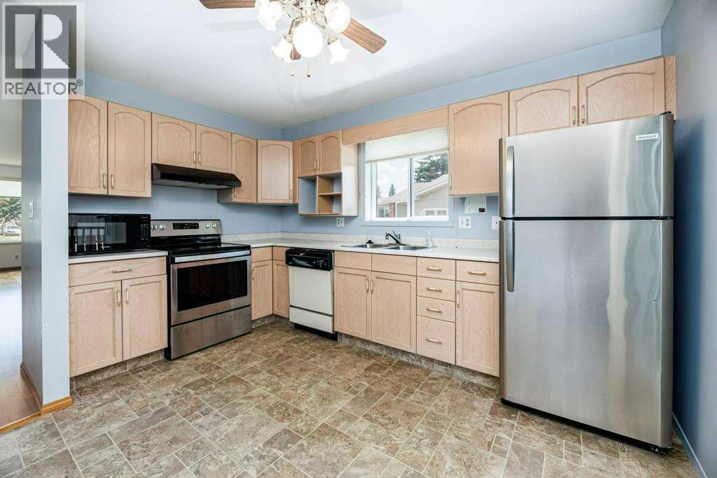 61, 2816 Botterill Crescent, Red Deer, Alberta  T4R 2H7 - Photo 15 - A2309997
