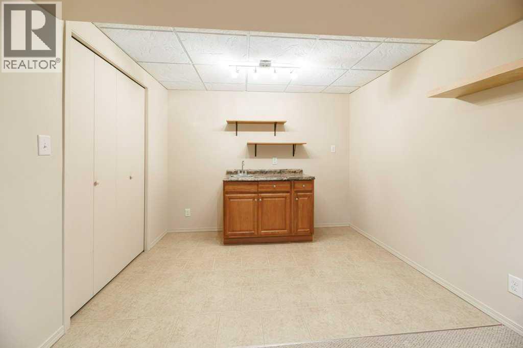 61, 2816 Botterill Crescent, Red Deer, Alberta  T4R 2H7 - Photo 27 - A2309997