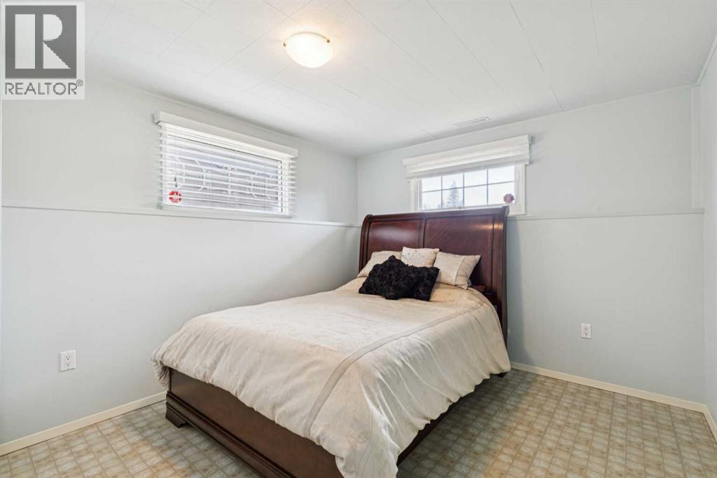 11427 Wilkes Road SE, Calgary, Alberta  T2J 2E5 - Photo 31 - A2286031
