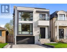 35 NIPIGON AVENUE, Toronto, Ontario