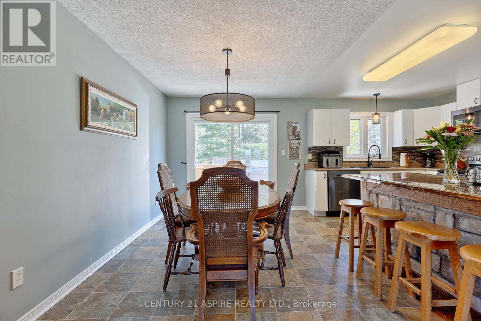 9 Jamie Crescent, Petawawa, Ontario  K8H 3N2 - Photo 10 - X13125528
