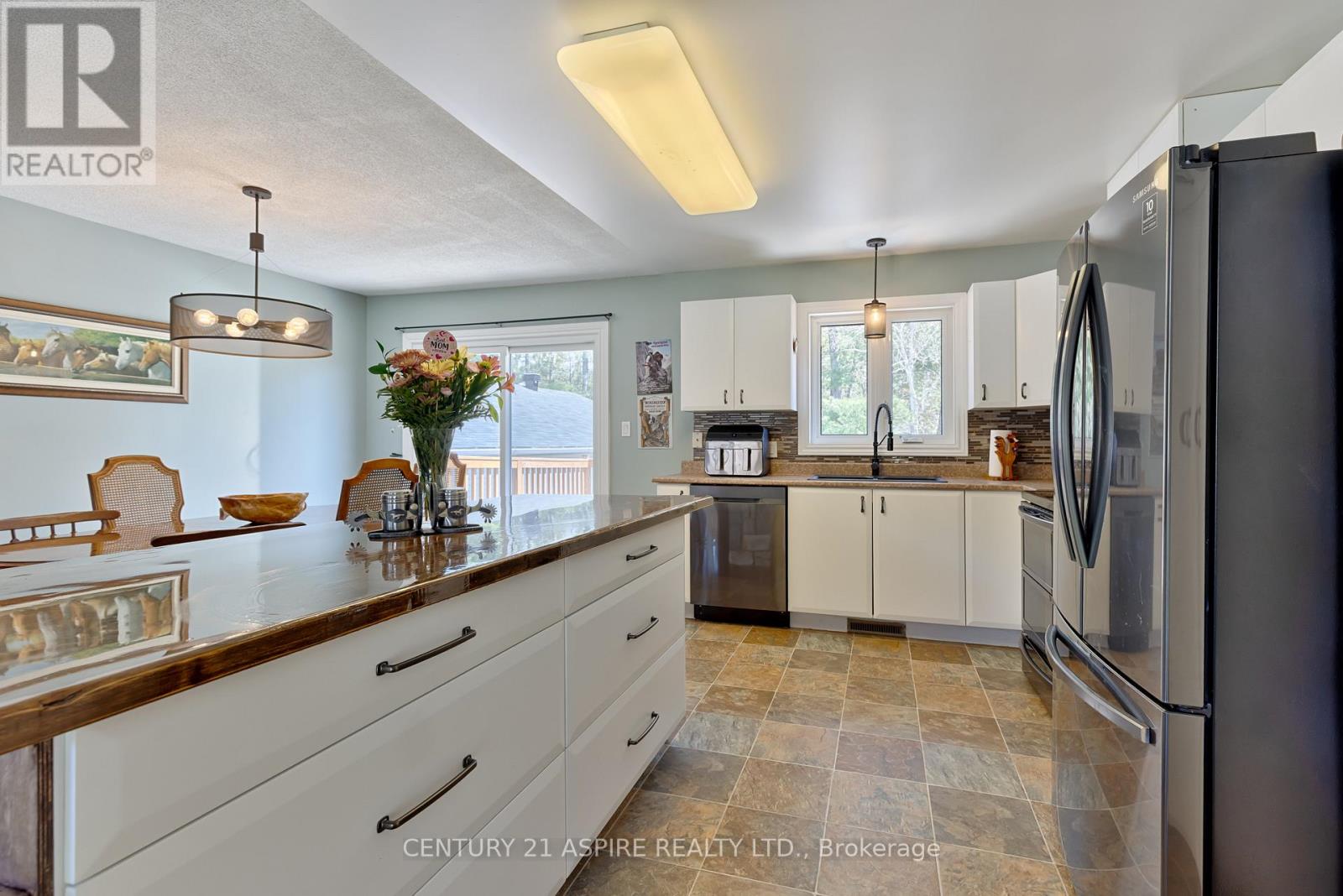 9 Jamie Crescent, Petawawa, Ontario  K8H 3N2 - Photo 11 - X13125528