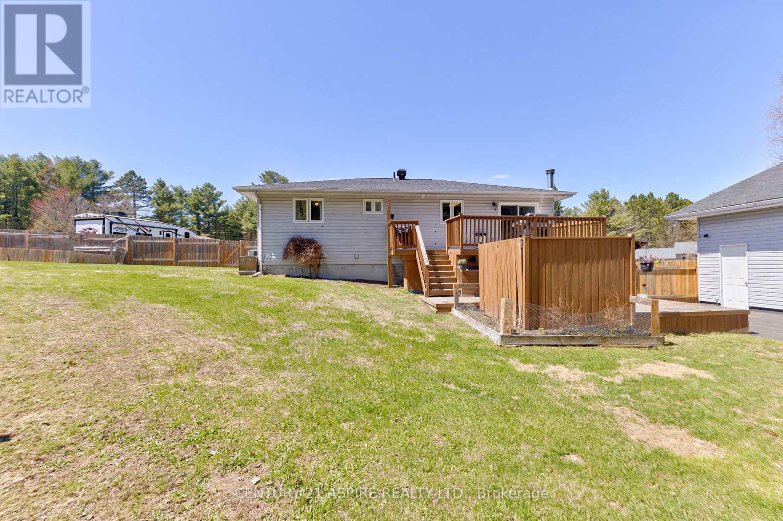 9 Jamie Crescent, Petawawa, Ontario  K8H 3N2 - Photo 34 - X13125528