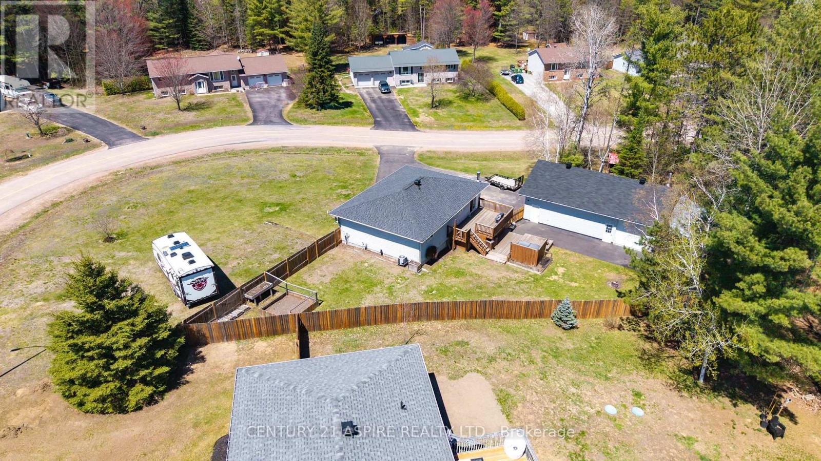 9 Jamie Crescent, Petawawa, Ontario  K8H 3N2 - Photo 43 - X13125528