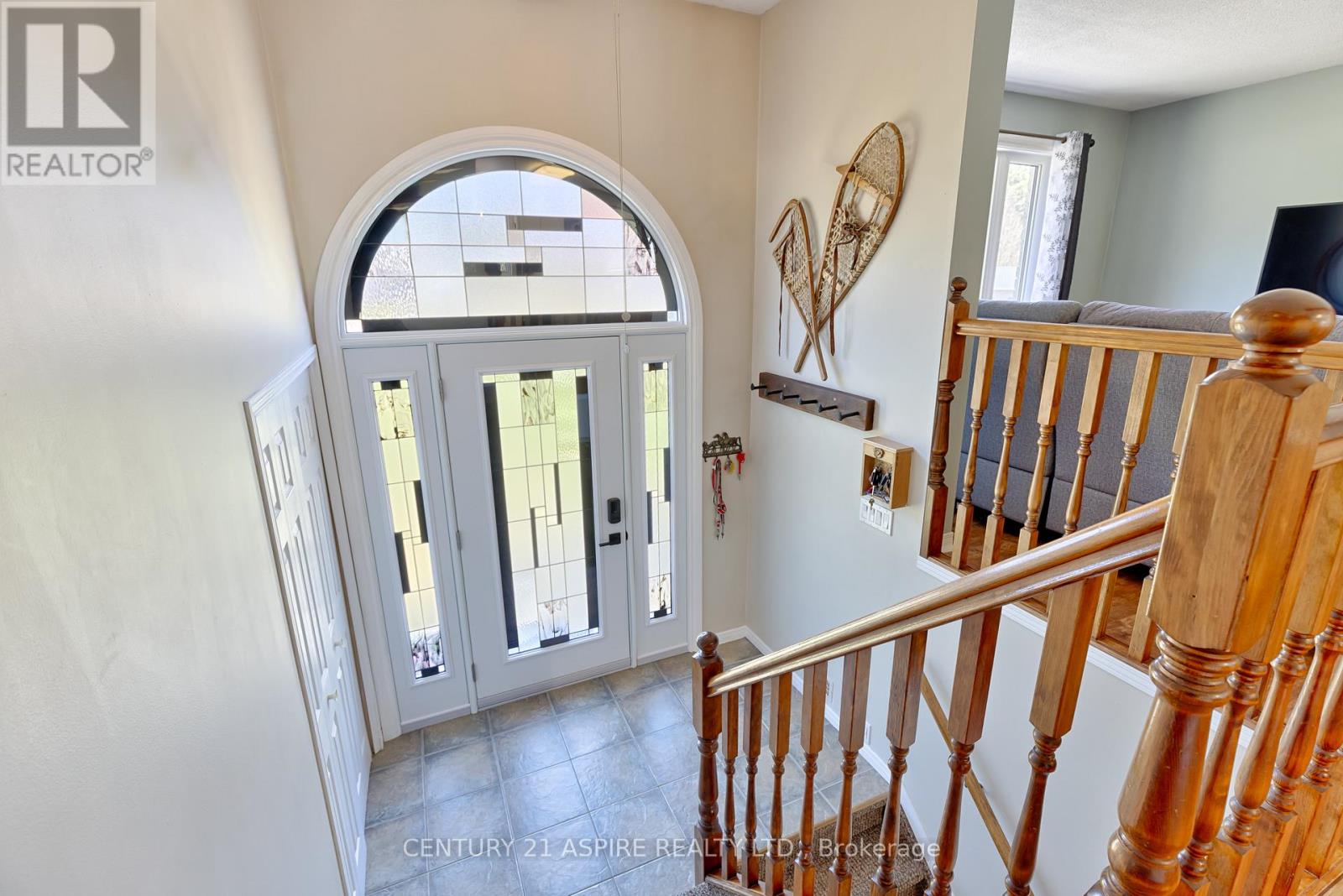 9 Jamie Crescent, Petawawa, Ontario  K8H 3N2 - Photo 5 - X13125528