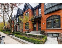 33 TRANBY AVENUE, Toronto, Ontario