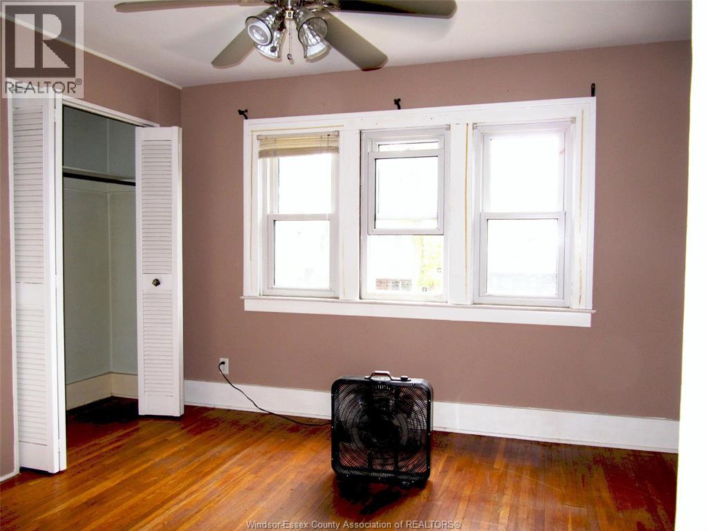 1063 Bruce, Windsor, Ontario  N9A 4Y1 - Photo 13 - 26009897