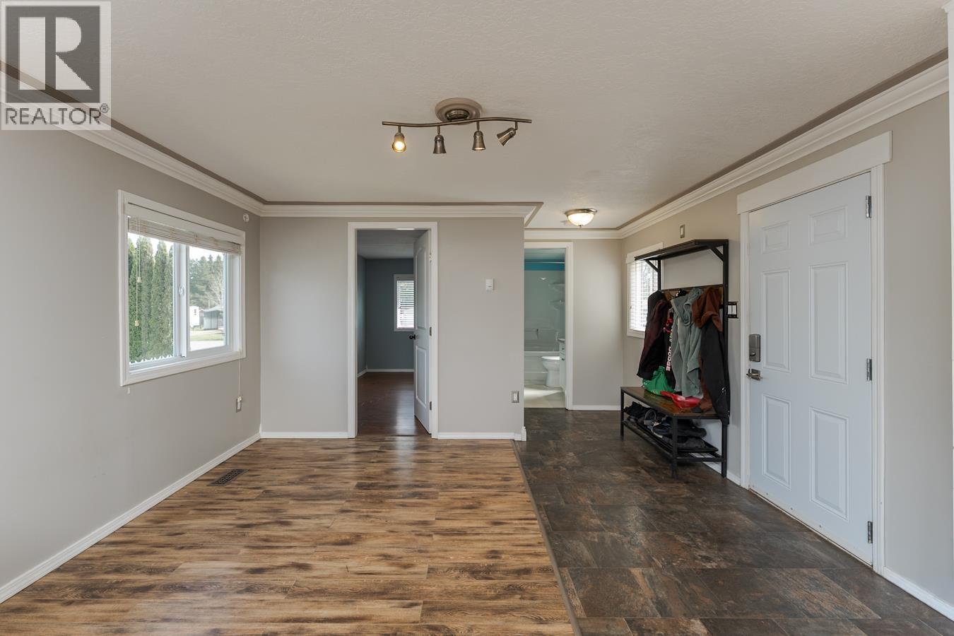 7087 Hoover Drive, Prince George, British Columbia  V2K 2P4 - Photo 12 - R3123381
