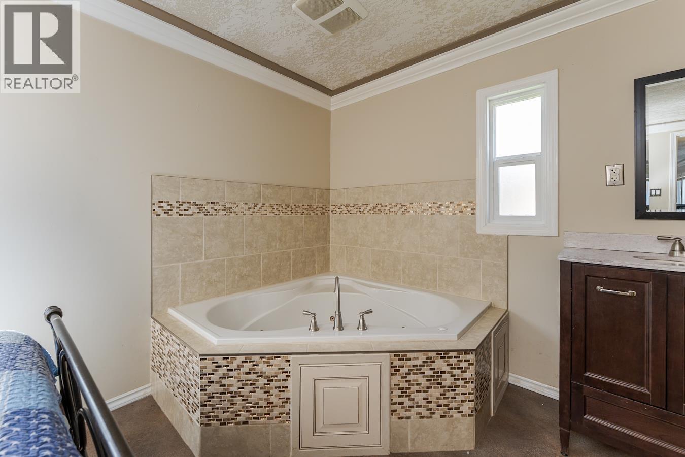 7087 Hoover Drive, Prince George, British Columbia  V2K 2P4 - Photo 31 - R3123381