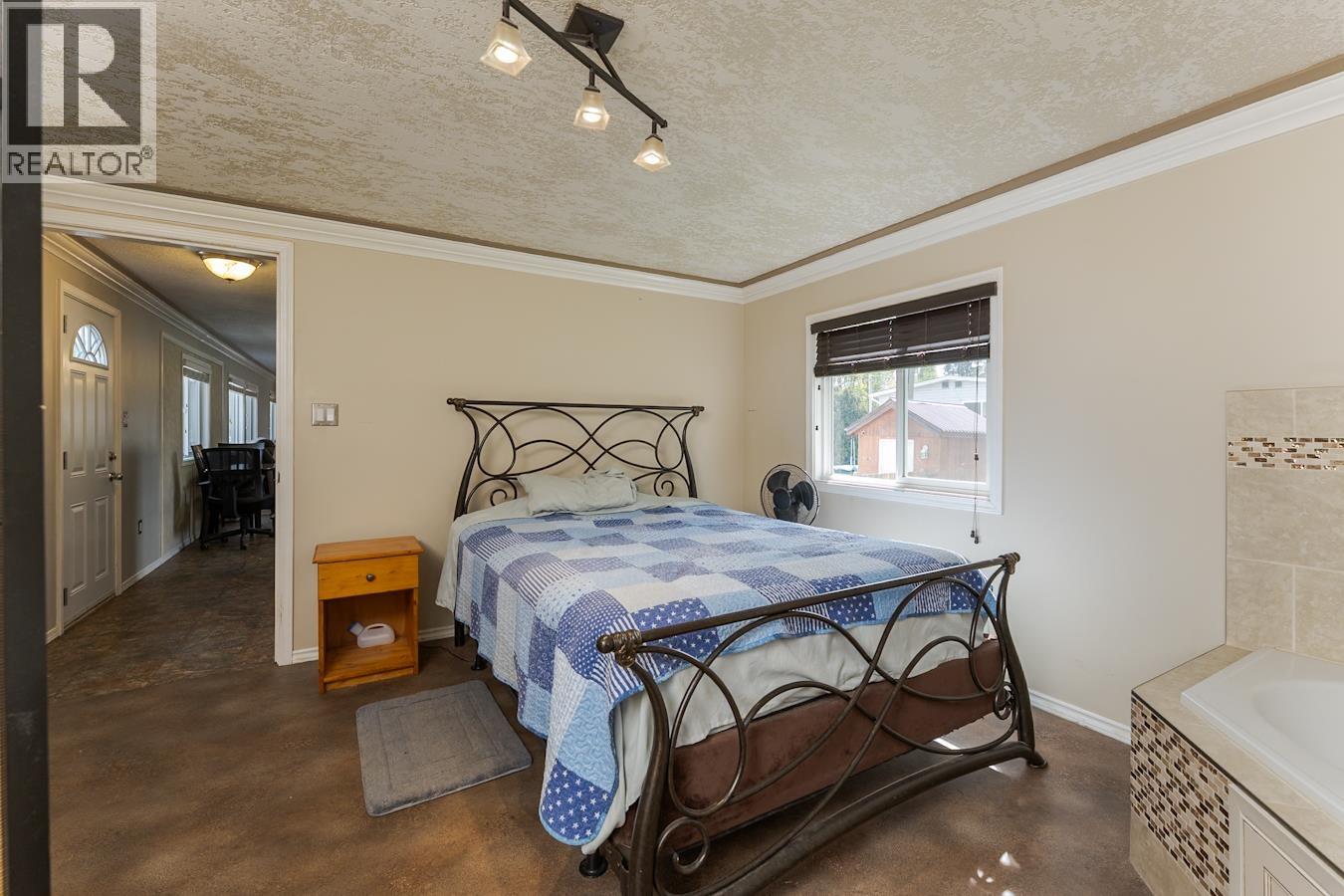 7087 Hoover Drive, Prince George, British Columbia  V2K 2P4 - Photo 33 - R3123381