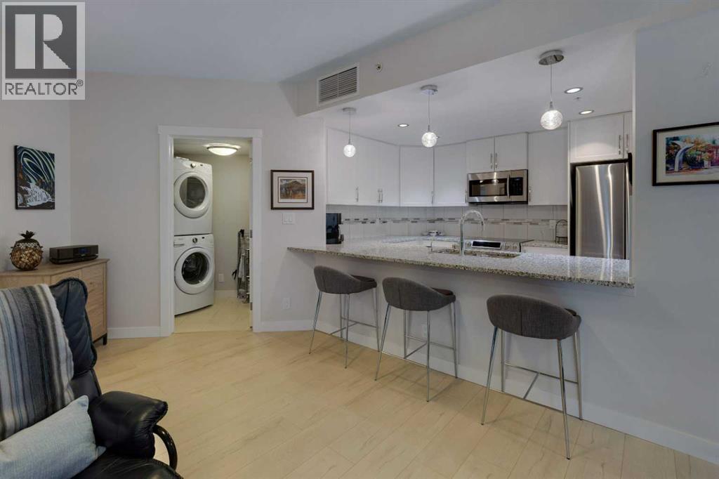 109, 32 Varsity Estates Circle Nw, Calgary, Alberta  T3A 2Y1 - Photo 5 - A2302315