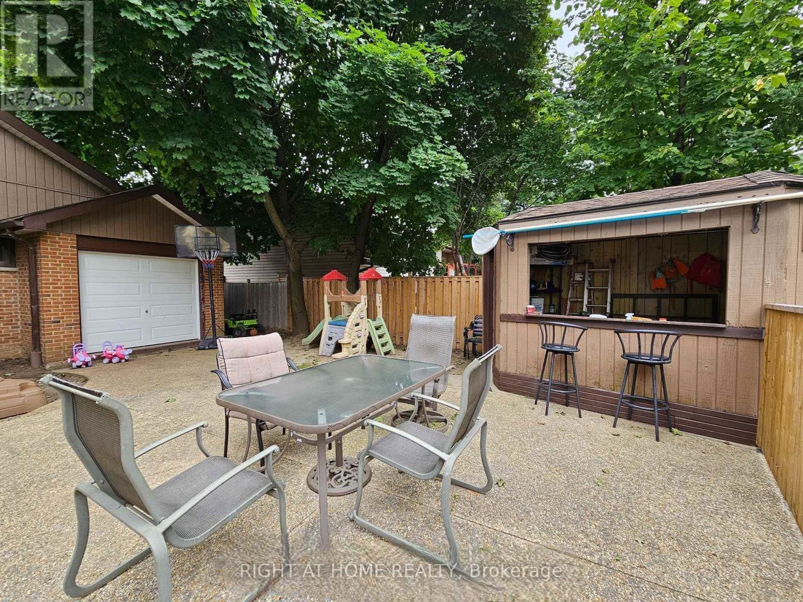 7027 Estoril Road, Mississauga, Ontario  L5N 1N3 - Photo 35 - W13125548