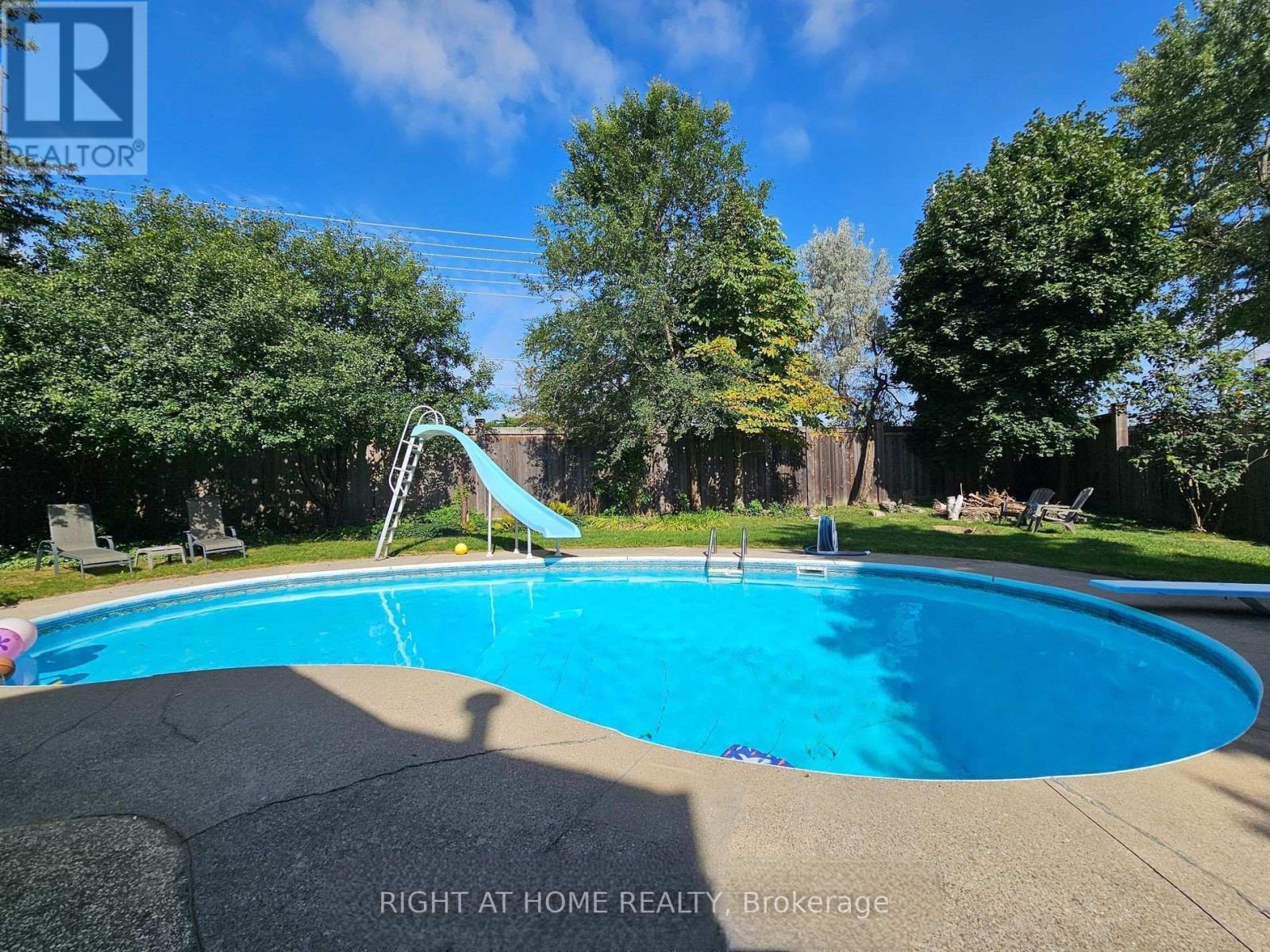 7027 Estoril Road, Mississauga, Ontario  L5N 1N3 - Photo 38 - W13125548
