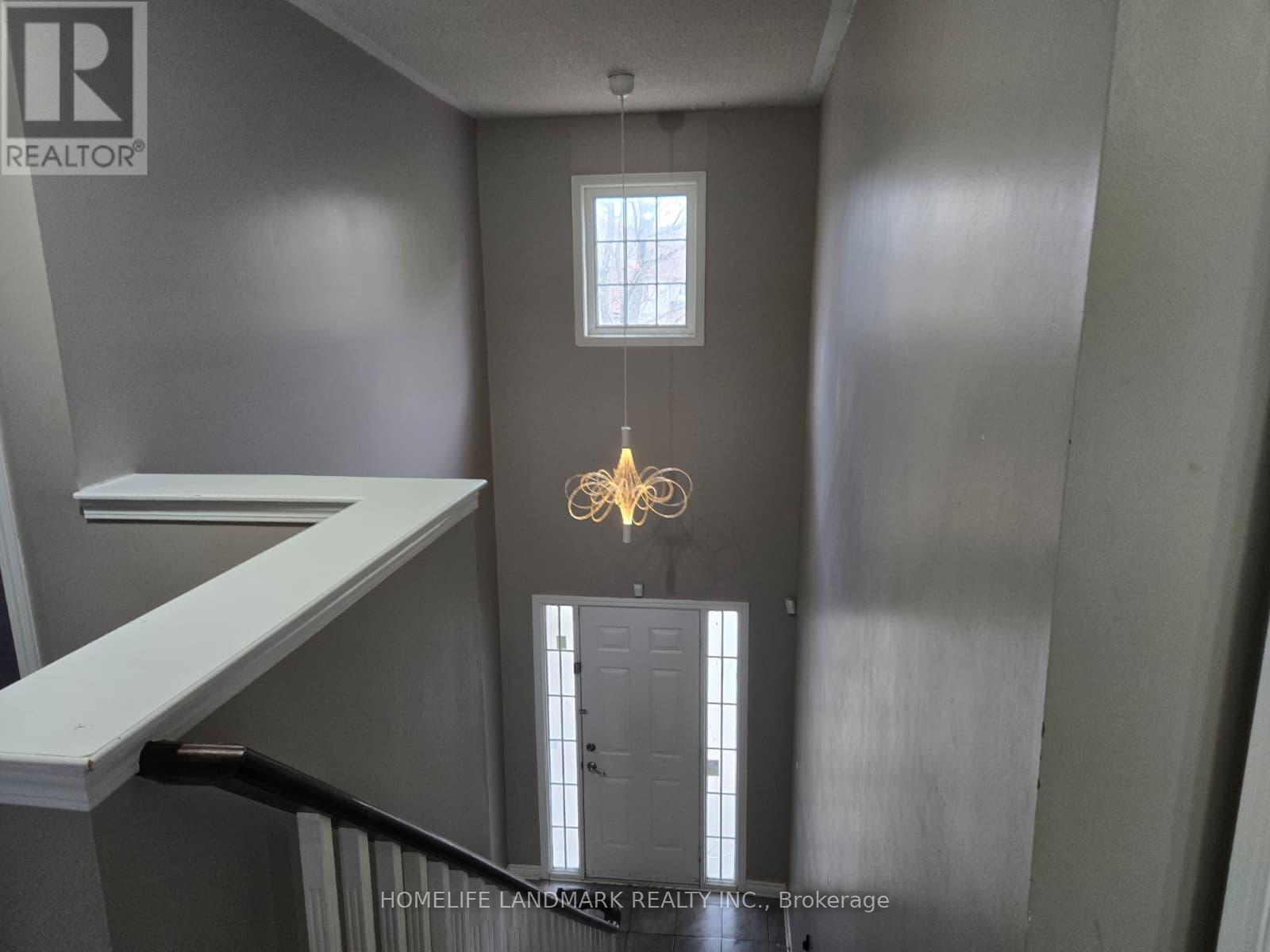 19 Wetmeadow Drive, Brampton (Fletcher's Meadow), Ontario  L7A 2T6 - Photo 9 - W13009788