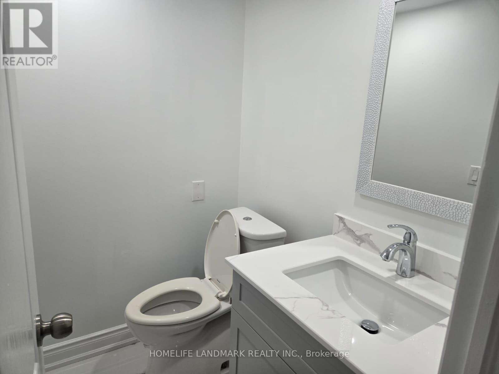 19 Wetmeadow Drive, Brampton (Fletcher's Meadow), Ontario  L7A 2T6 - Photo 8 - W13009788