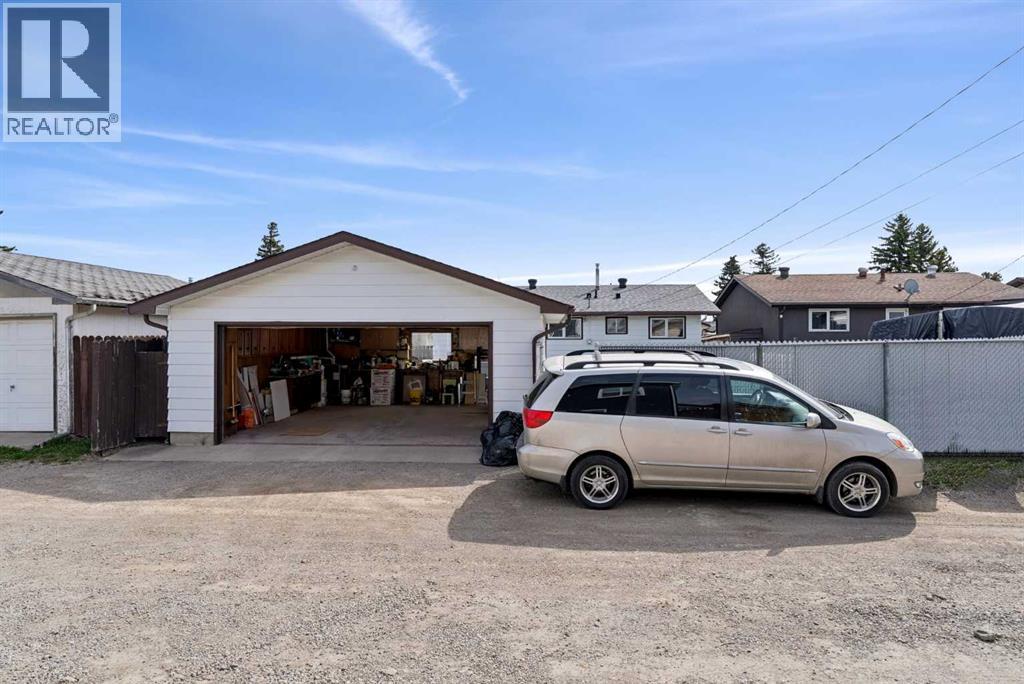 176 Penmeadows Close Se, Calgary, Alberta  T2A 3S2 - Photo 26 - A2307597
