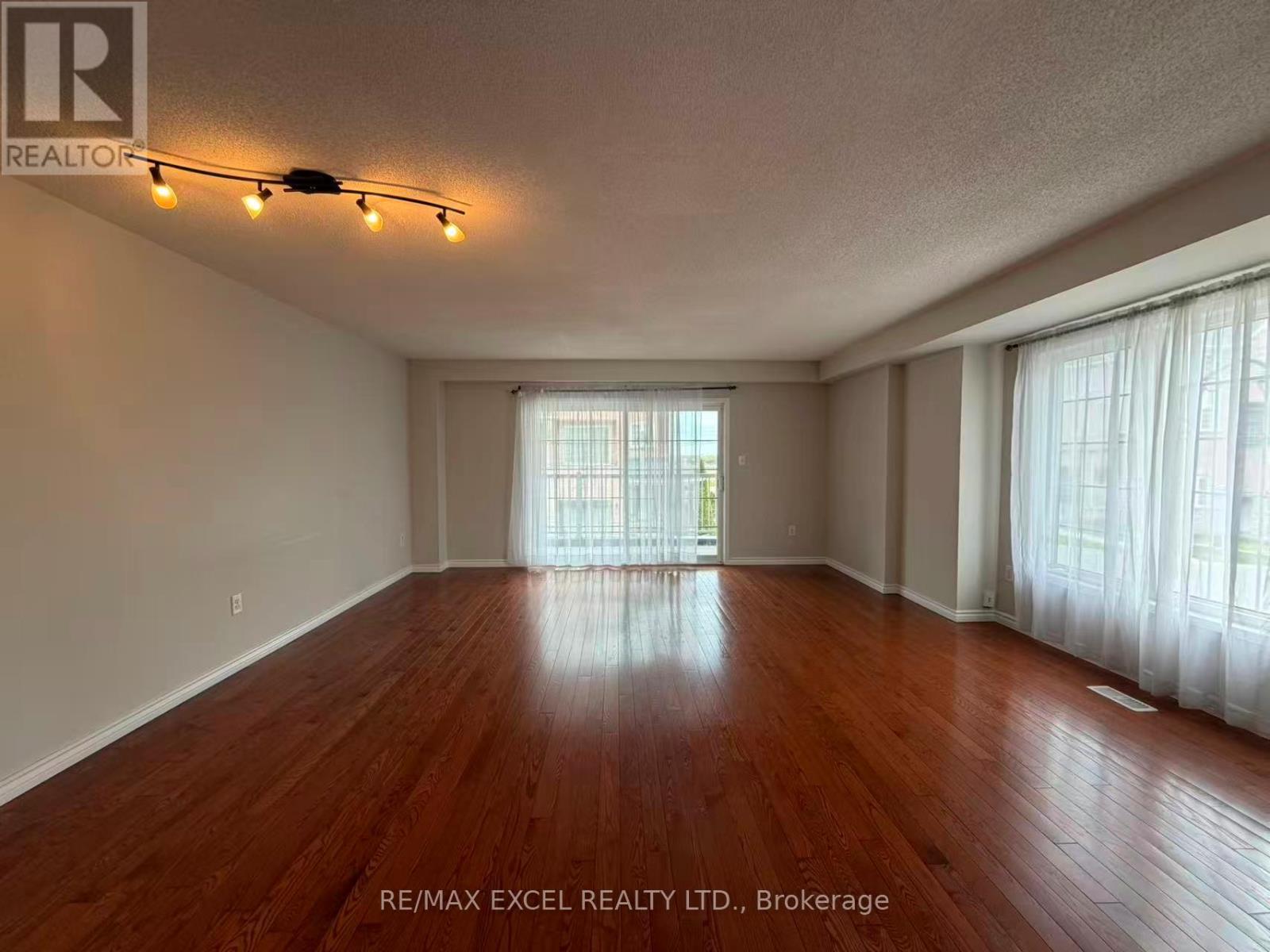 1 Hesketh Road, Ajax, Ontario  L1Z 0K6 - Photo 11 - E12976984