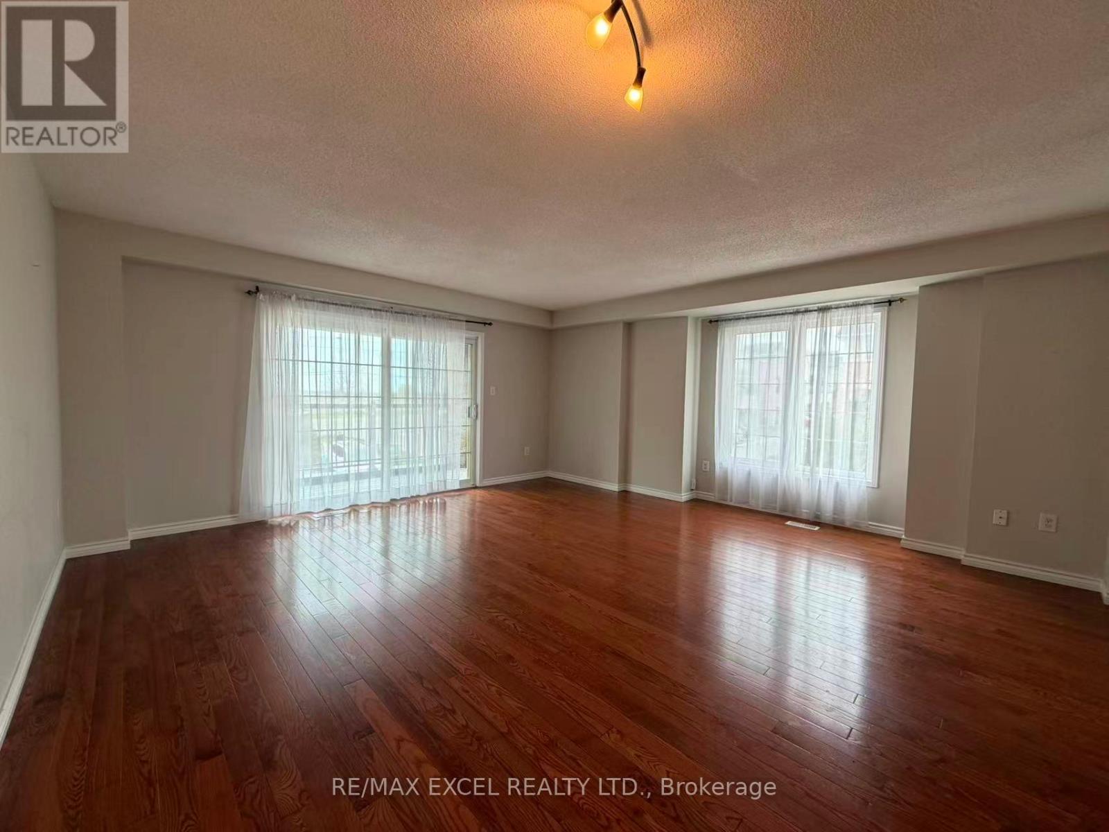 1 Hesketh Road, Ajax, Ontario  L1Z 0K6 - Photo 12 - E12976984