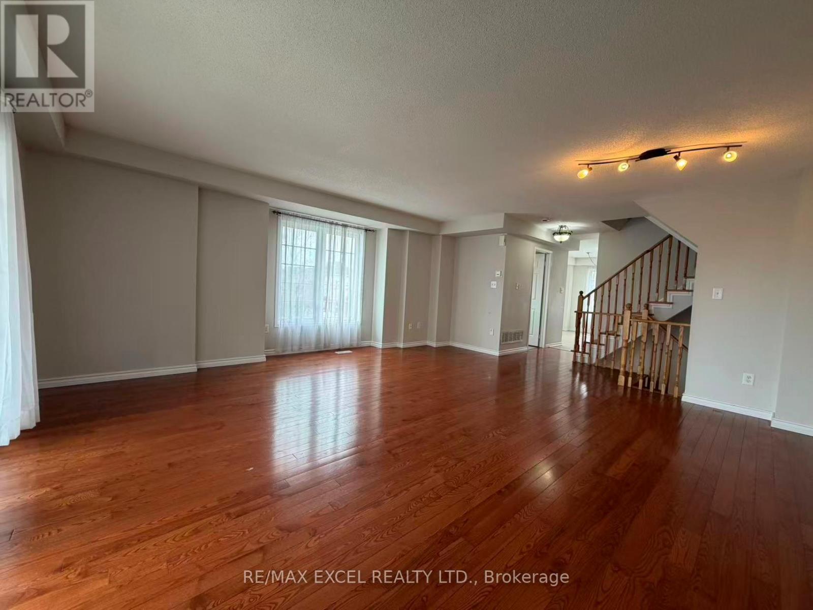 1 Hesketh Road, Ajax, Ontario  L1Z 0K6 - Photo 13 - E12976984