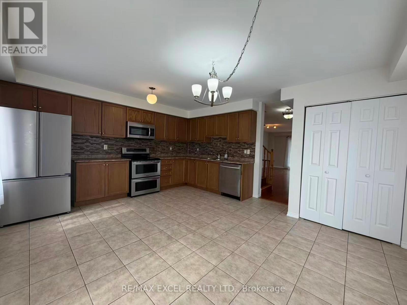 1 Hesketh Road, Ajax, Ontario  L1Z 0K6 - Photo 18 - E12976984