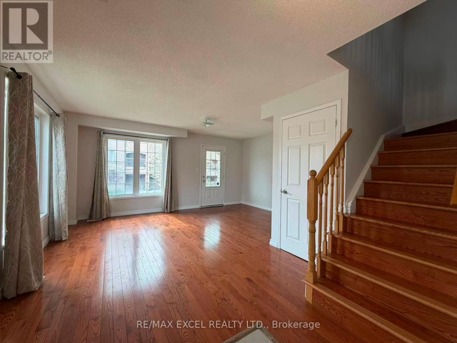 1 Hesketh Road, Ajax, Ontario  L1Z 0K6 - Photo 6 - E12976984