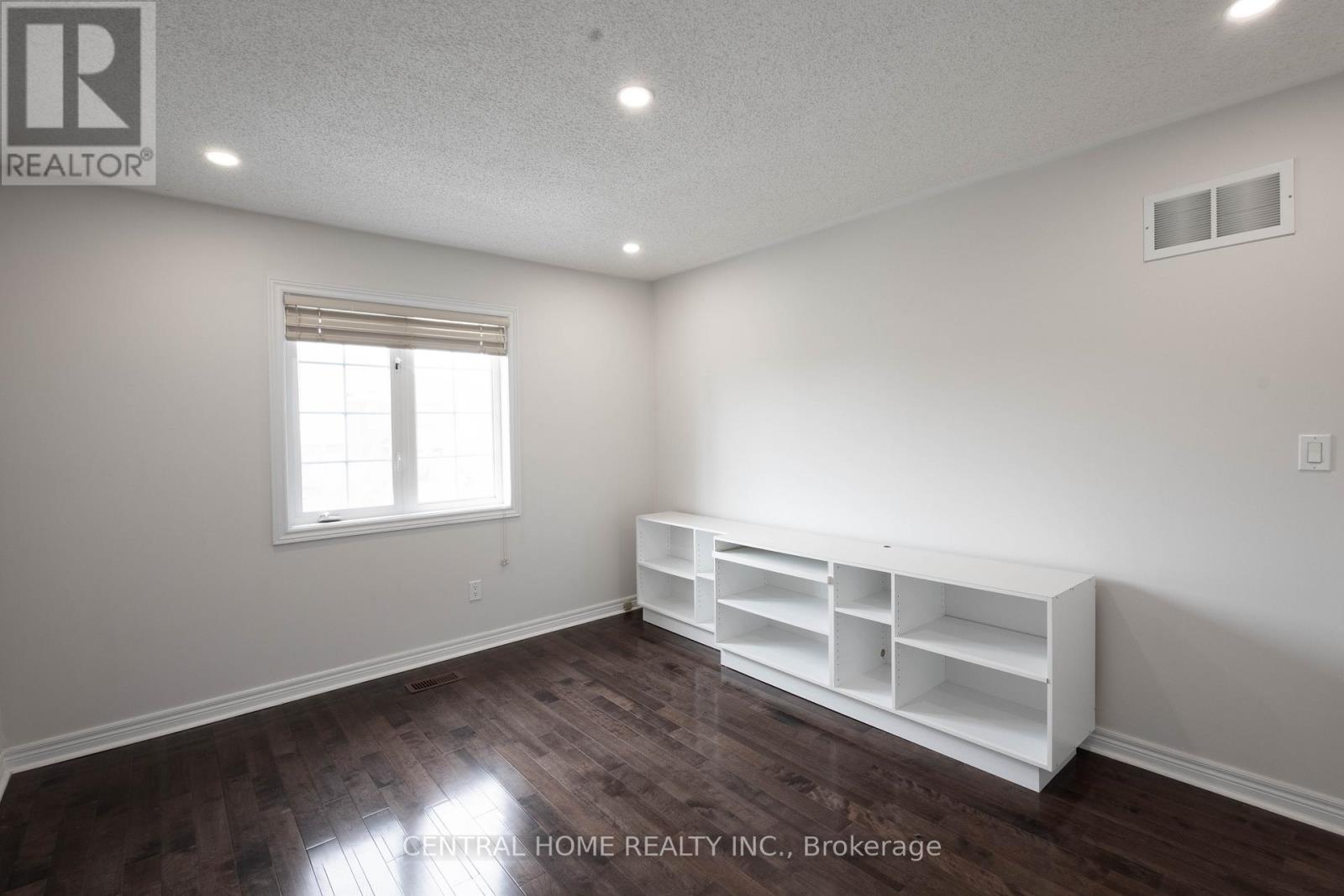 165 Manorheights Street, Richmond Hill, Ontario  L4S 2S8 - Photo 15 - N12858770