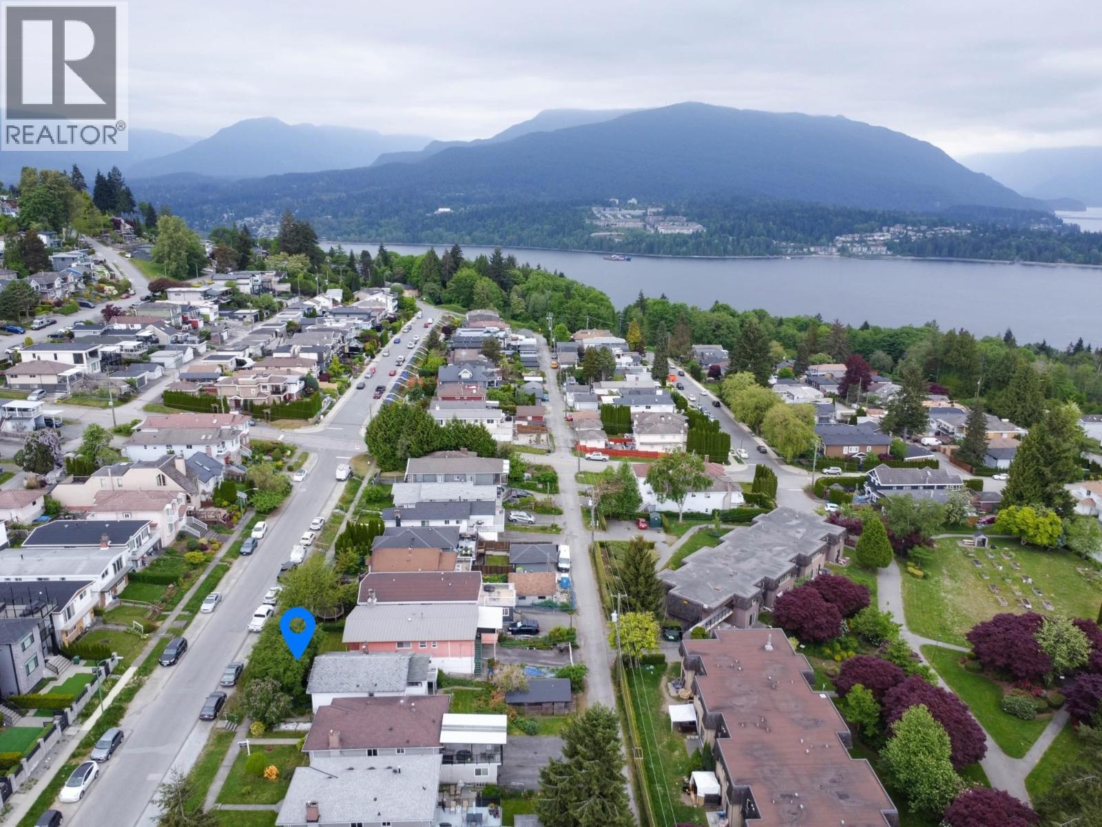 36 Warwick Avenue, Burnaby, British Columbia  V5B 3X3 - Photo 31 - R3123085
