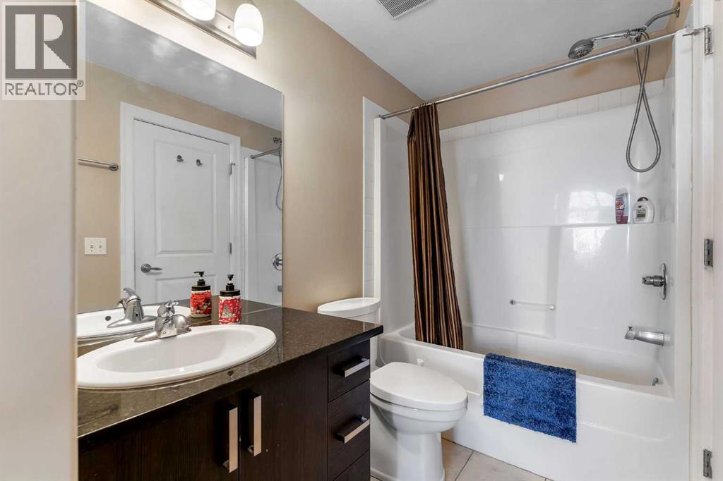 312, 117 Copperpond Common SE, Calgary, Alberta  T2Z 5E2 - Photo 13 - A2289010