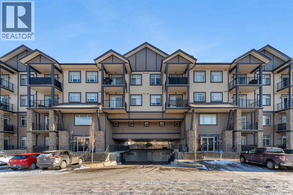 312, 117 Copperpond Common SE, Calgary, Alberta  T2Z 5E2 - Photo 2 - A2289010