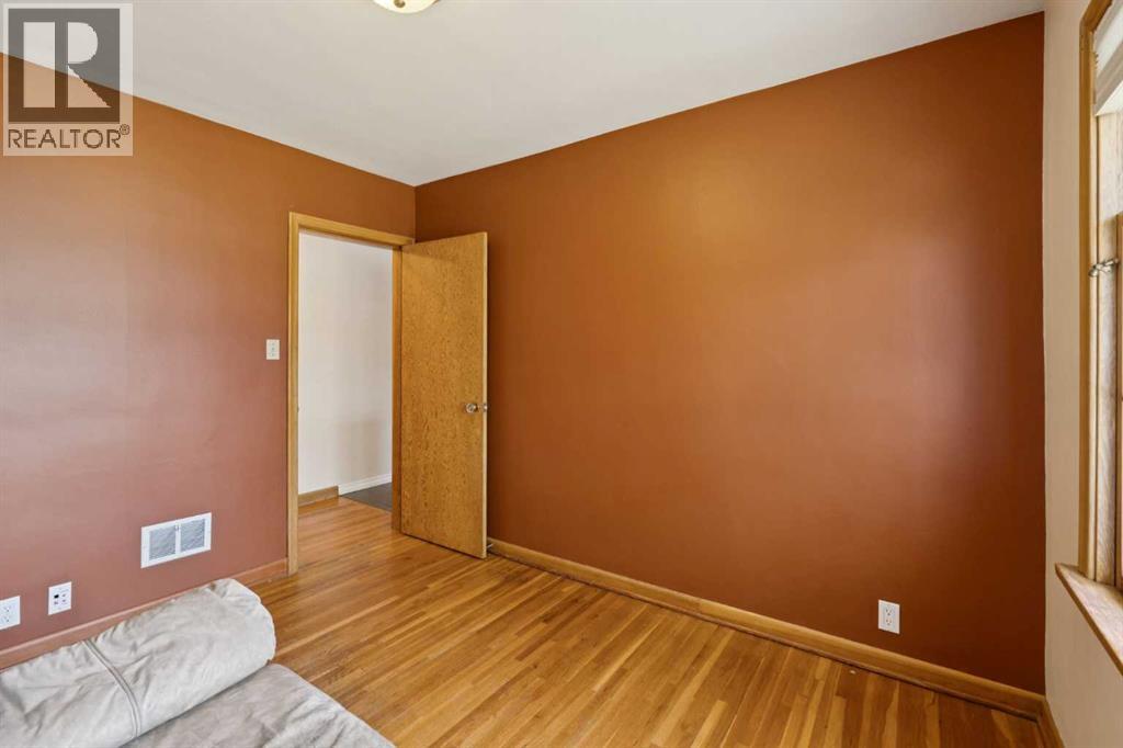 1115 Radnor Avenue NE, Calgary, Alberta  T2E 5H7 - Photo 15 - A2310648