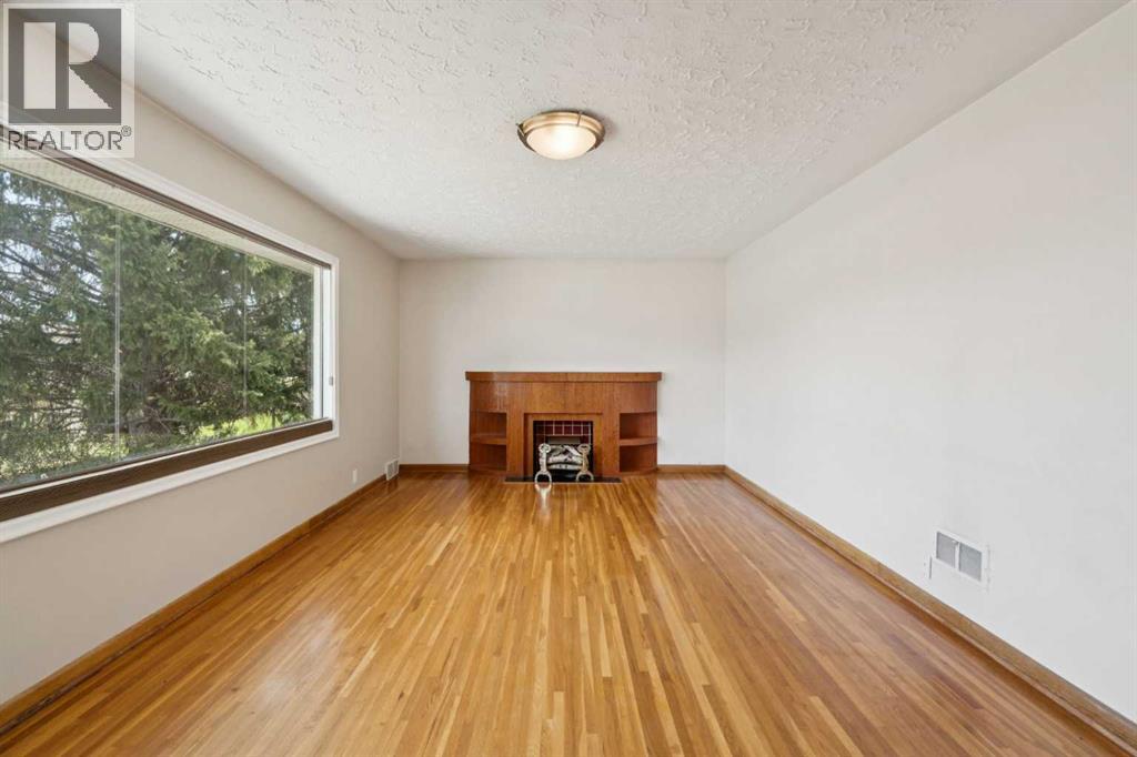 1115 Radnor Avenue NE, Calgary, Alberta  T2E 5H7 - Photo 7 - A2310648