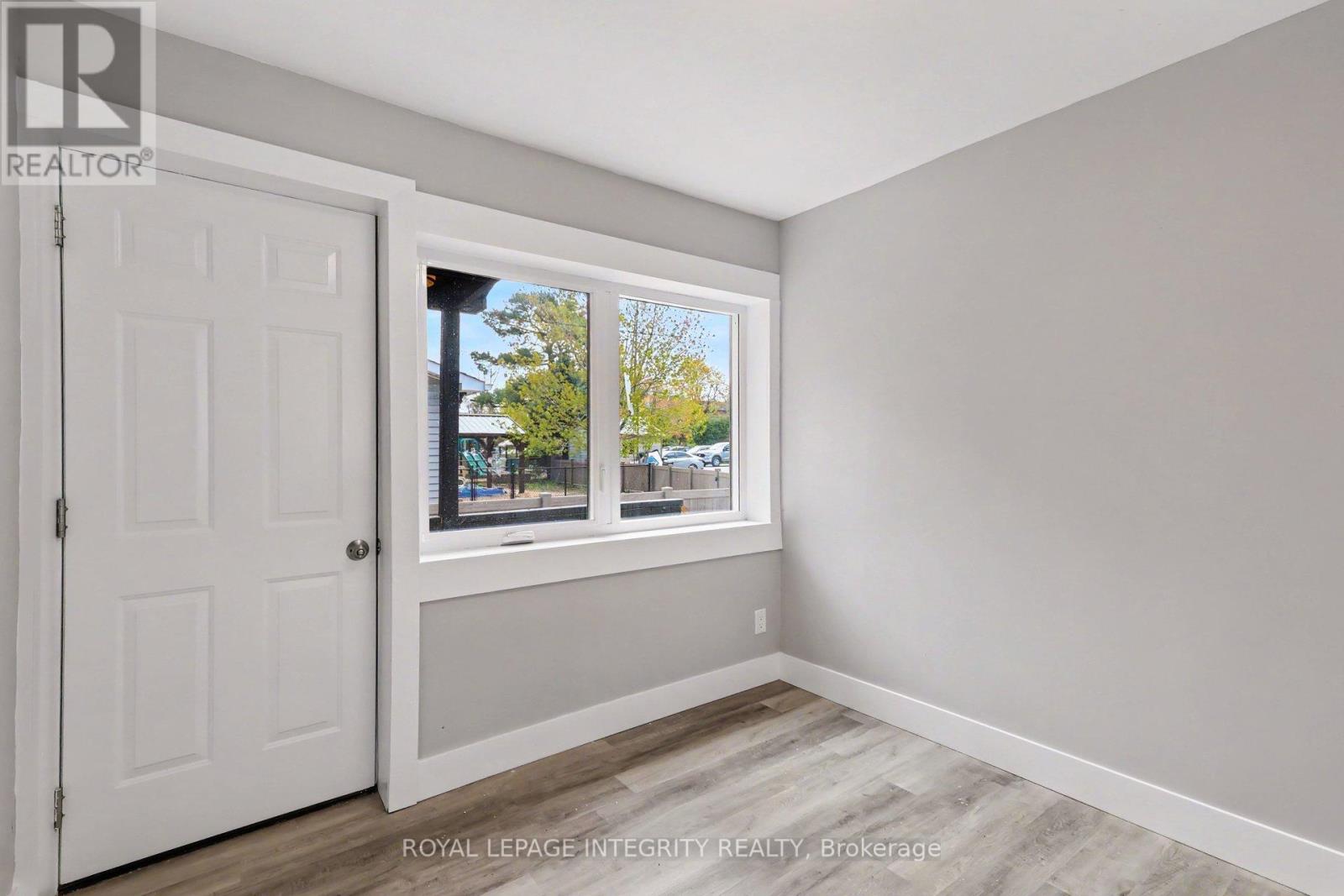 222 Mcarthur Avenue, Ottawa, Ontario  K1L 6P5 - Photo 3 - X13125588