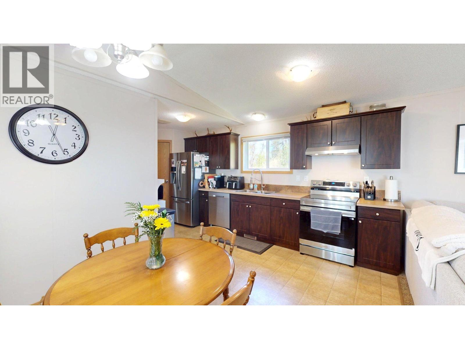 100 Aspen Drive Unit# 8, Sparwood, British Columbia  V0B 2G0 - Photo 5 - 10387236