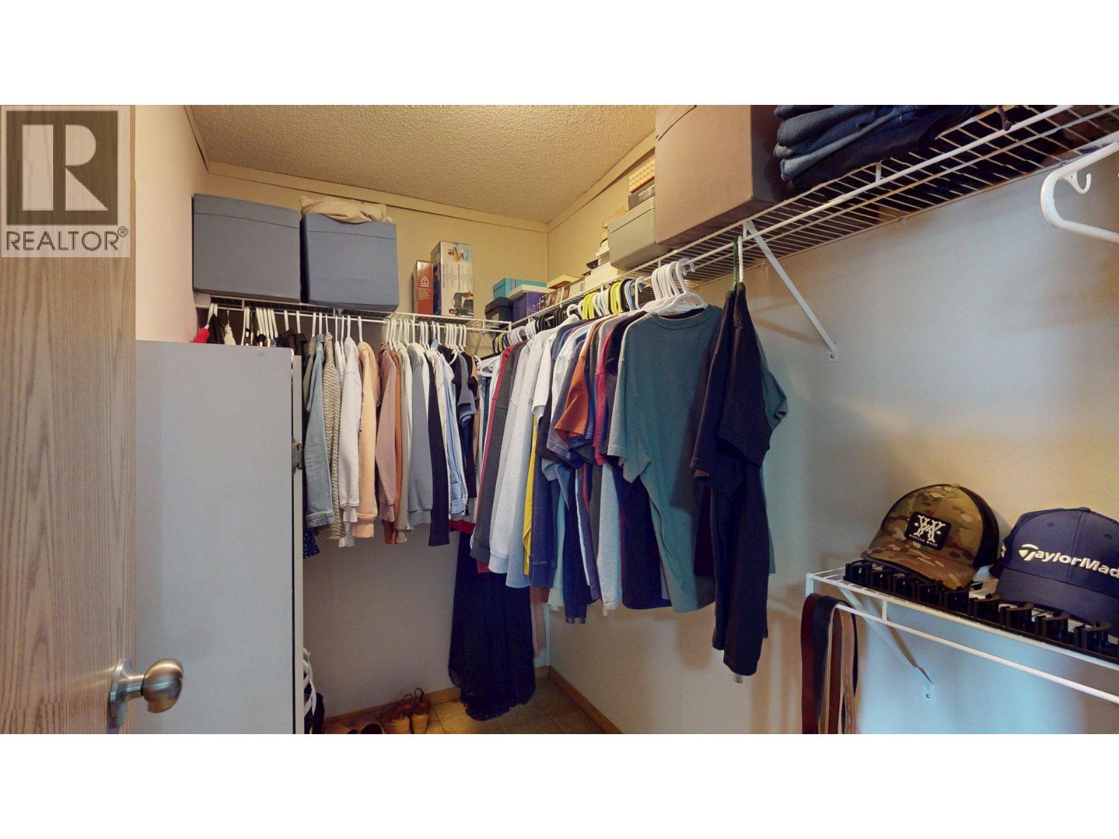 100 Aspen Drive Unit# 8, Sparwood, British Columbia  V0B 2G0 - Photo 16 - 10387236
