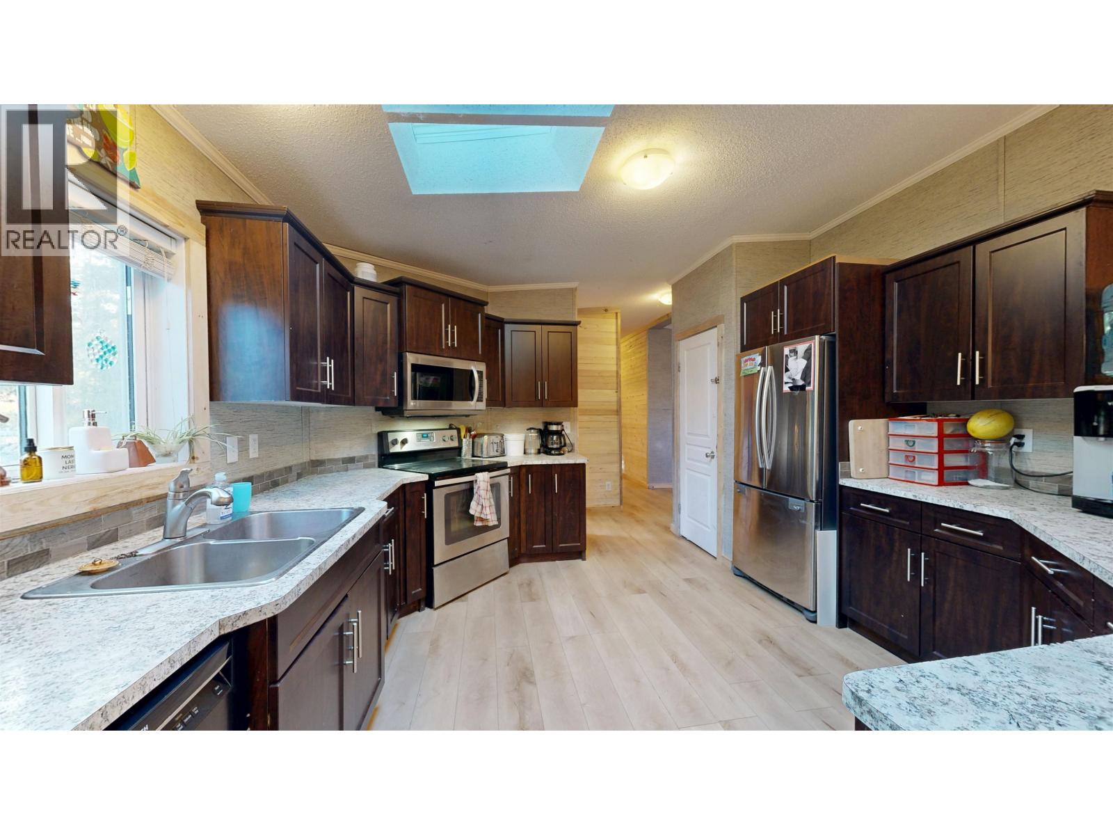 6480 Messner Road, 100 Mile House, British Columbia  V0K 2E3 - Photo 6 - R3123624