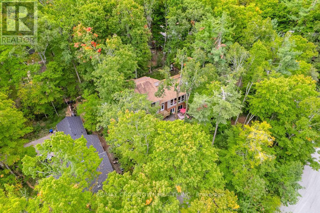 10 BEECHWOOD ROAD, Oro-Medonte, Ontario