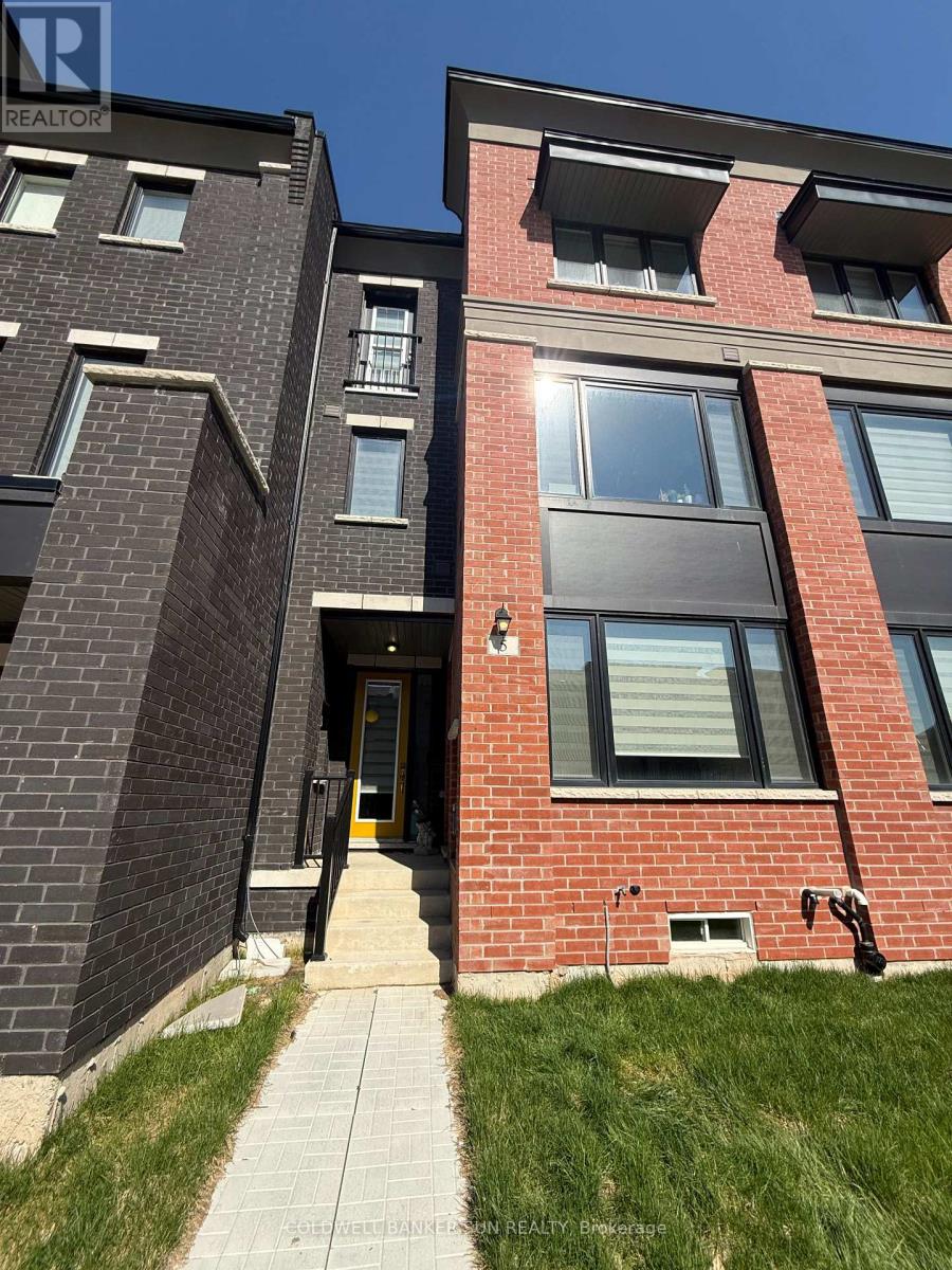 5 Marvin Avenue, Oakville, Ontario  L6H 0Z6 - Photo 2 - W13061058
