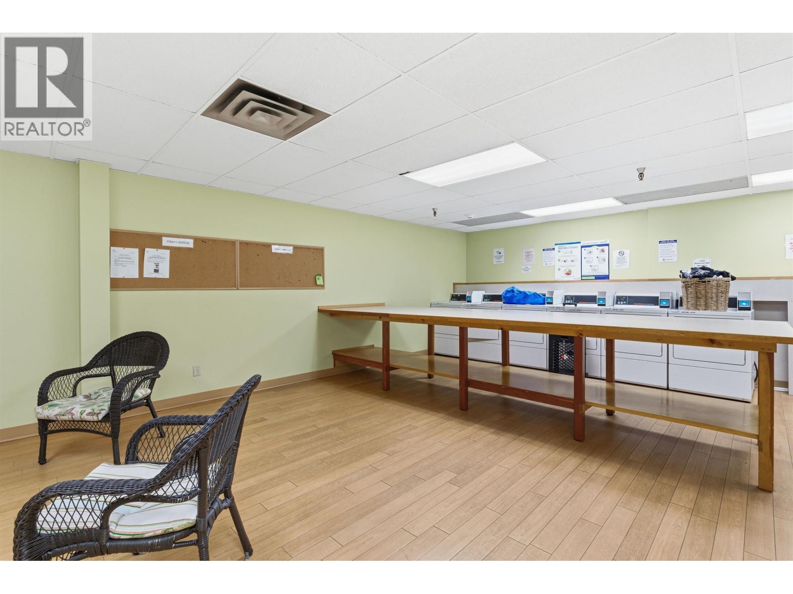 808 2020 Fullerton Avenue, North Vancouver, British Columbia  V7P 3G3 - Photo 39 - R3123027