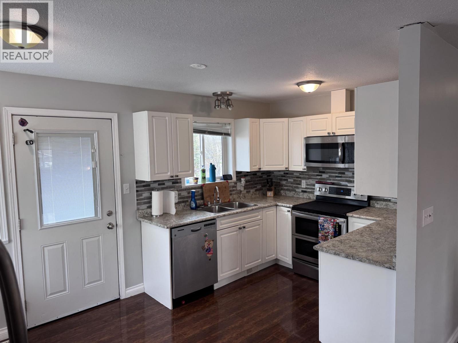 8916 84a Street, Fort St. John, British Columbia  V1J 6T1 - Photo 6 - R3123533